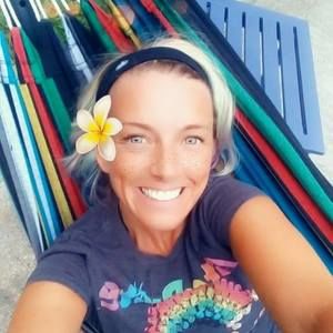 Meet your Posher, Carly